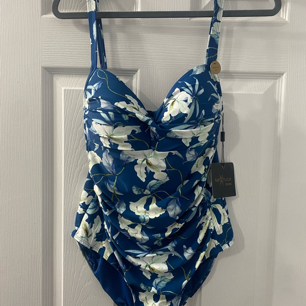 Nip Tuck NWT Blue and White One Piece Swimsuit with Tropical Print